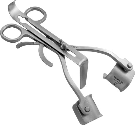Kolbel Self-Retaining Glenoid Retractor with Center Blade