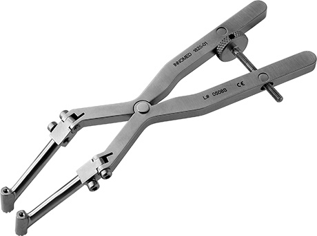 Bone Pins &ndash; Shouldered