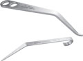 45° Knee Retractors